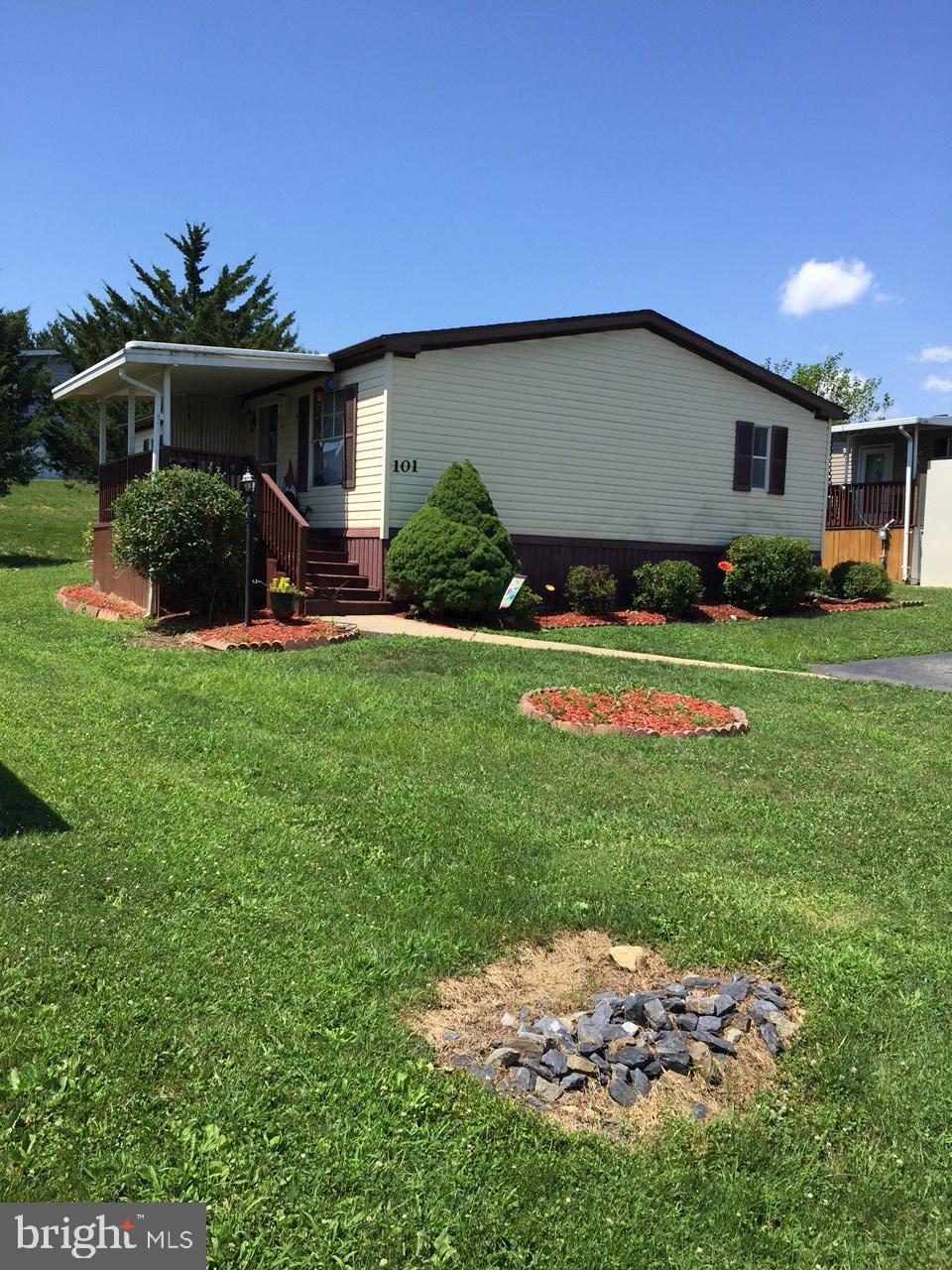 PHEASANT RIDGE - Residential