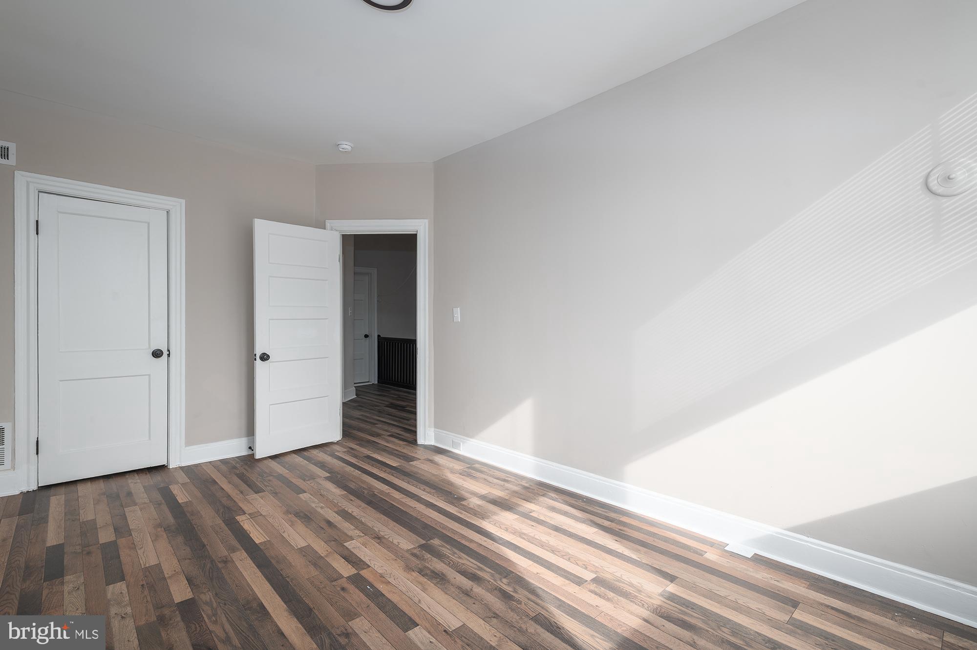 PEN LUCY - Residential