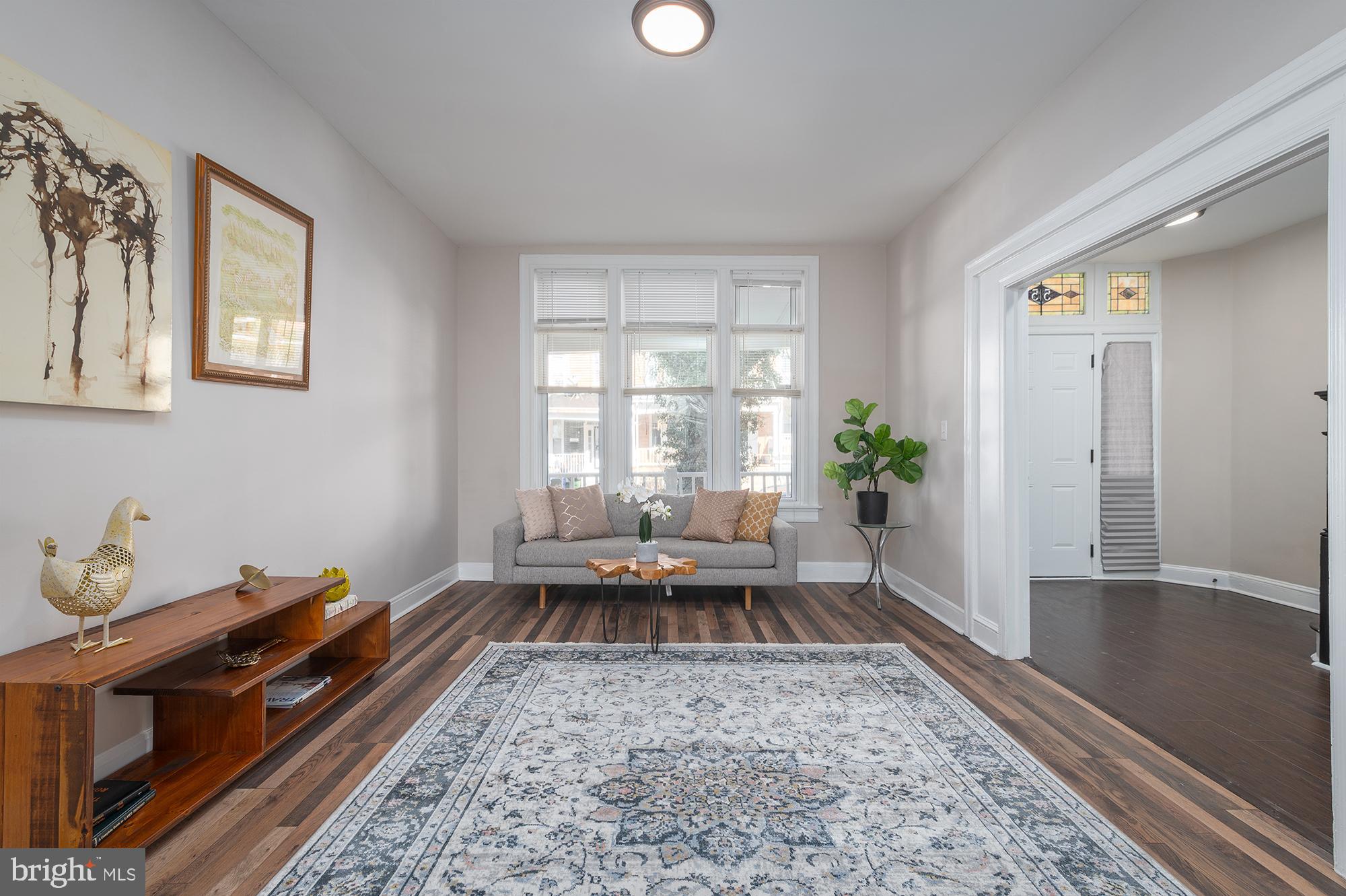 PEN LUCY - Residential
