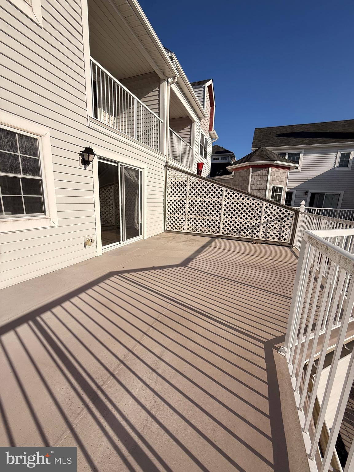 TOMES LANDING - Residential