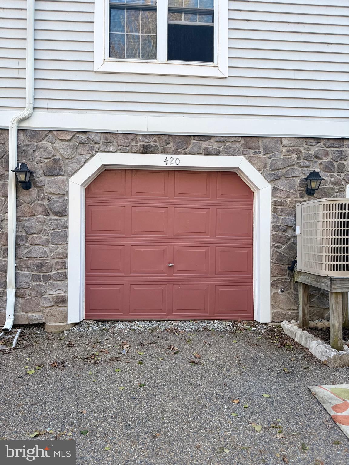 TOMES LANDING - Residential