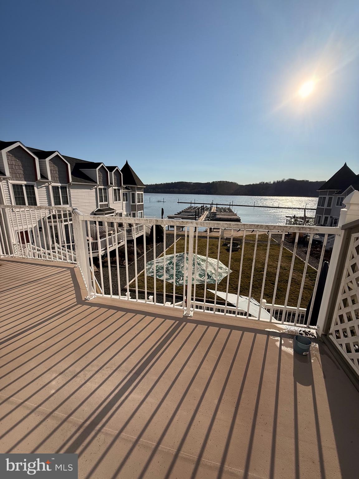 TOMES LANDING - Residential