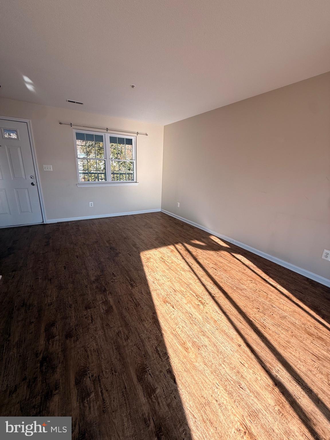 TOMES LANDING - Residential