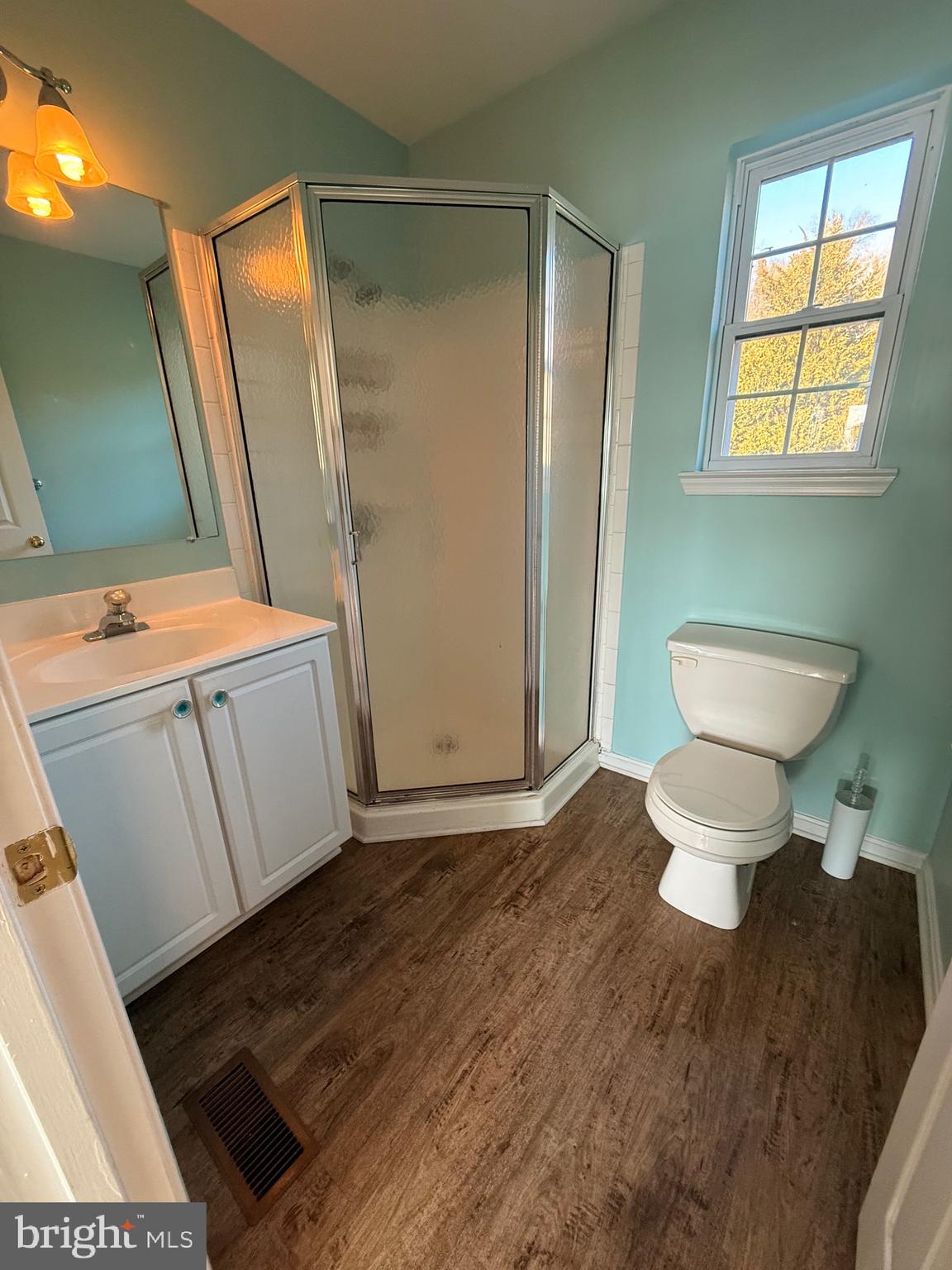 TOMES LANDING - Residential