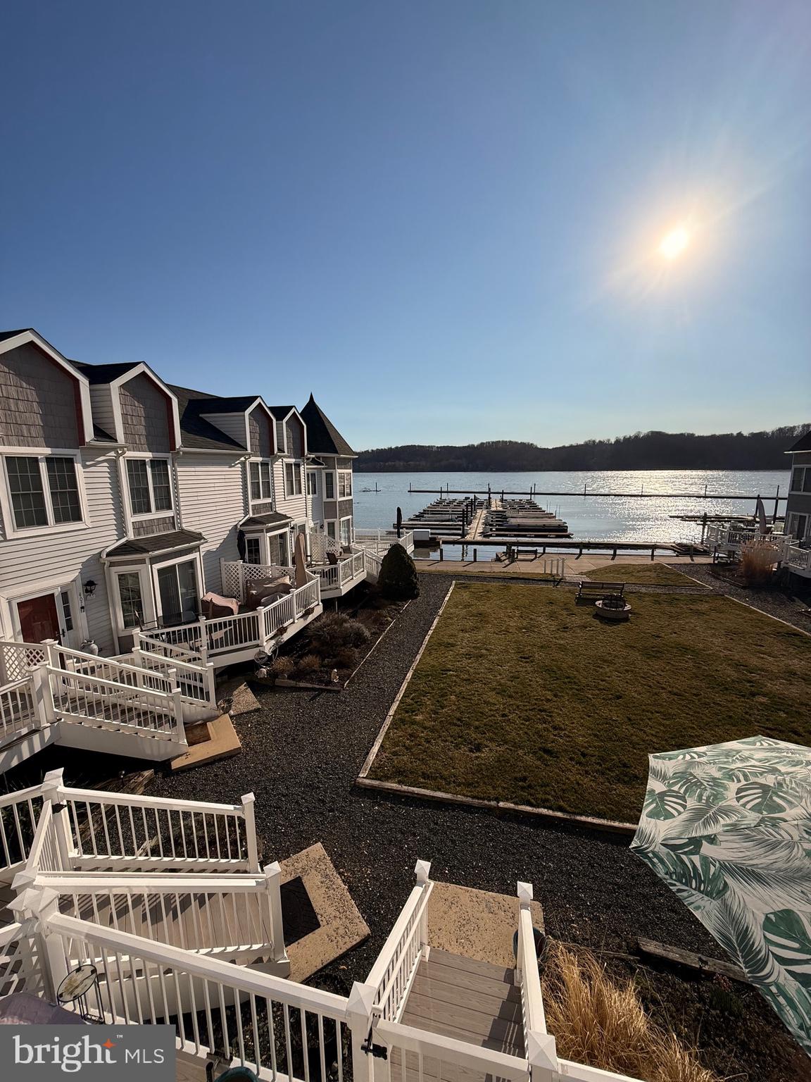 TOMES LANDING - Residential