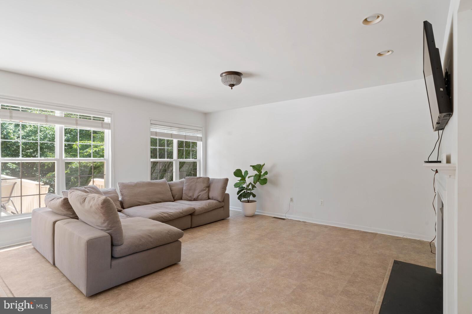 VILLAGE AT LORTON VALLEY - Residential