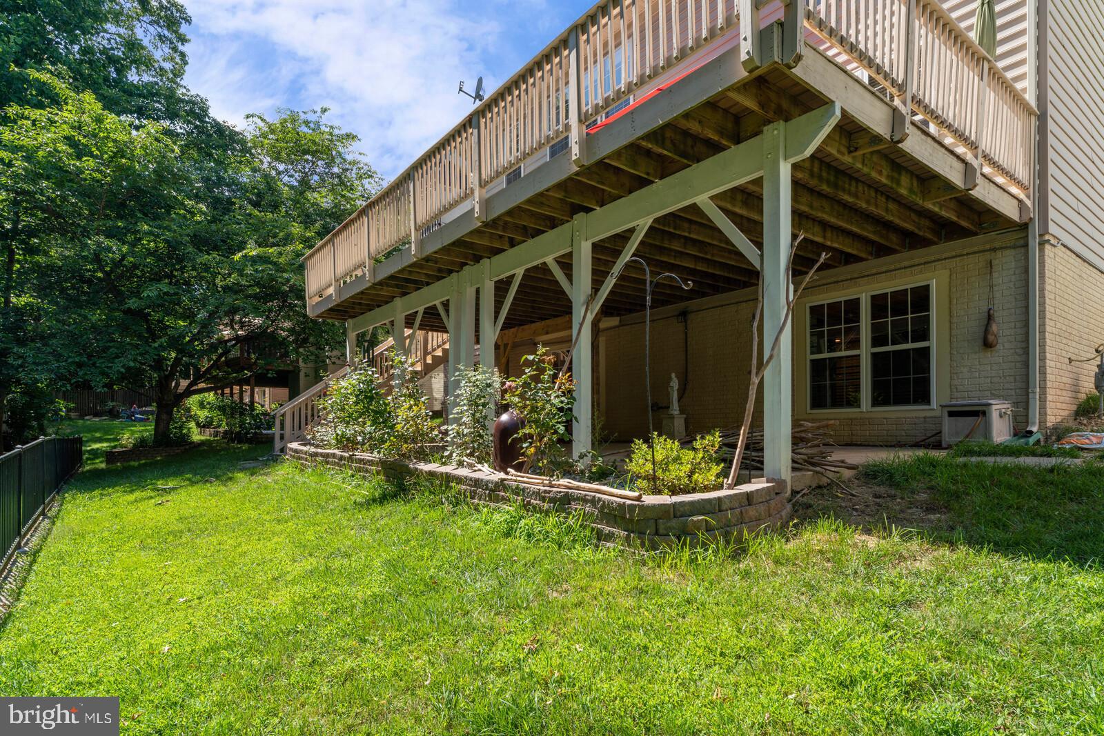 VILLAGE AT LORTON VALLEY - Residential