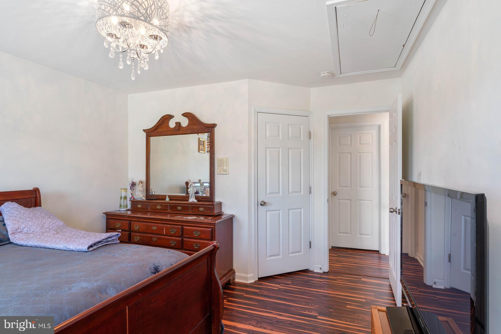 VILLAGE AT LORTON VALLEY - Residential