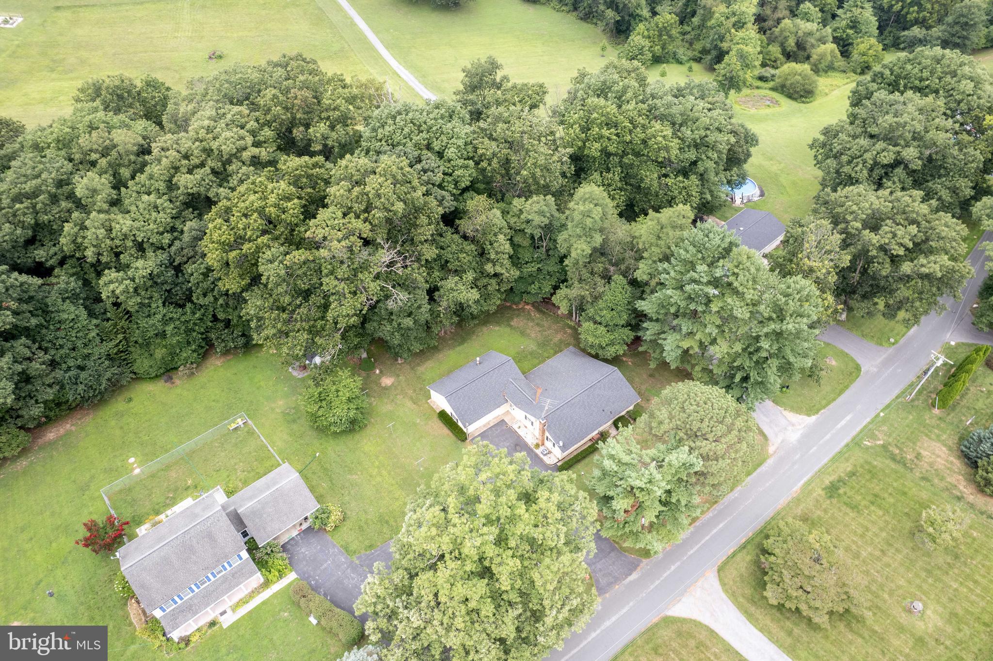 15914 DARK HOLLOW ROAD