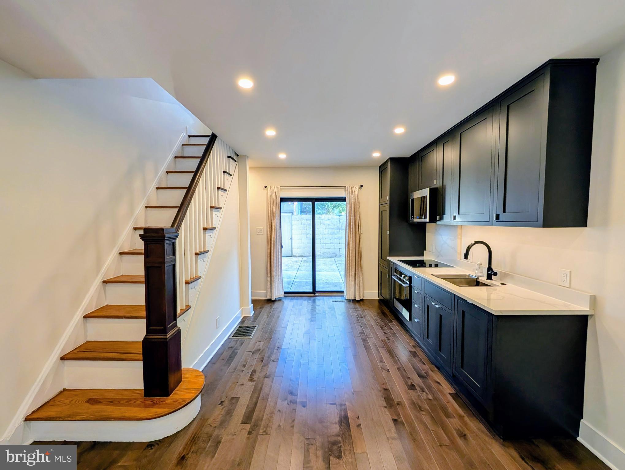 PASSYUNK SQUARE - Residential Lease