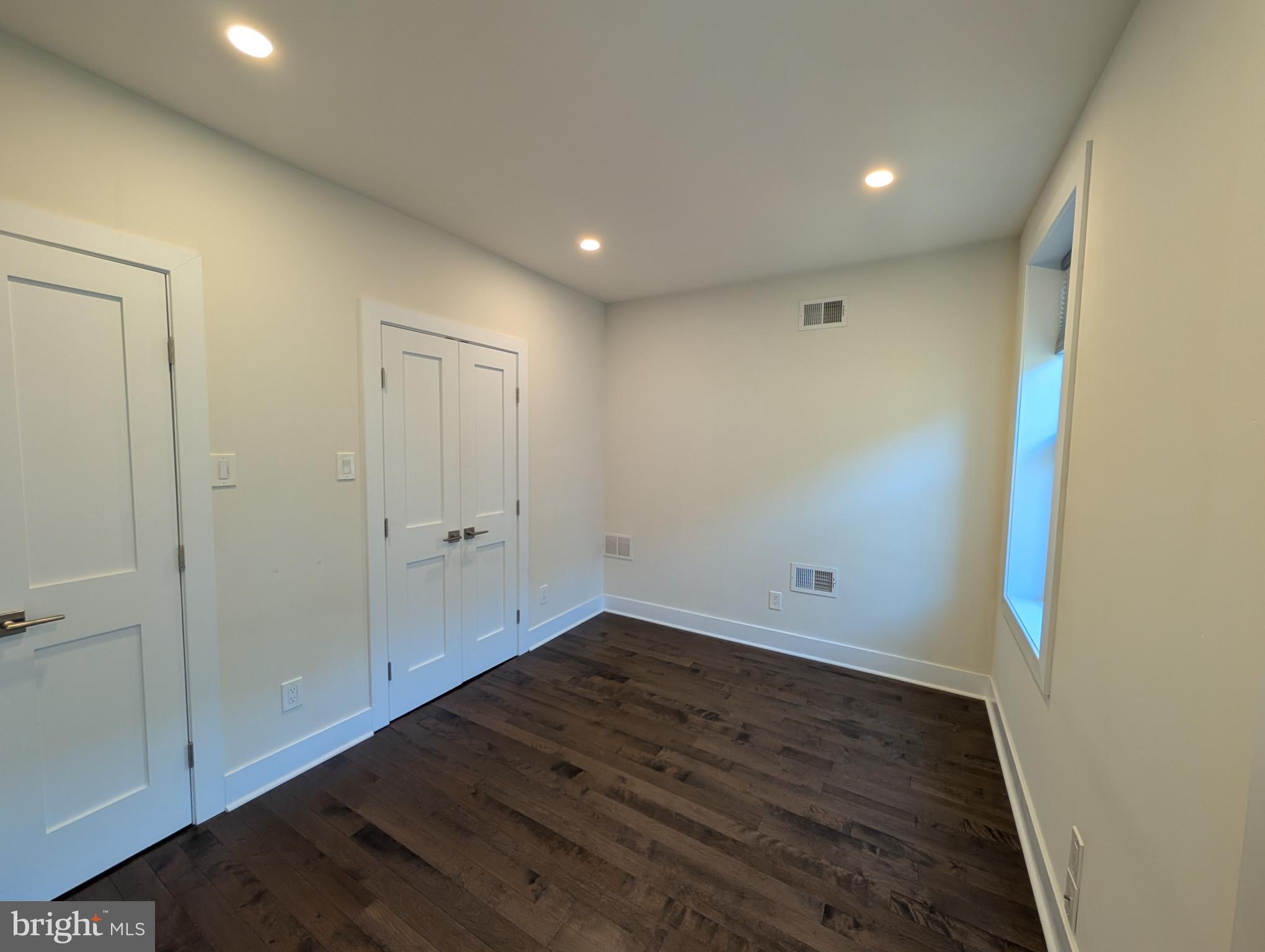 PASSYUNK SQUARE - Residential Lease