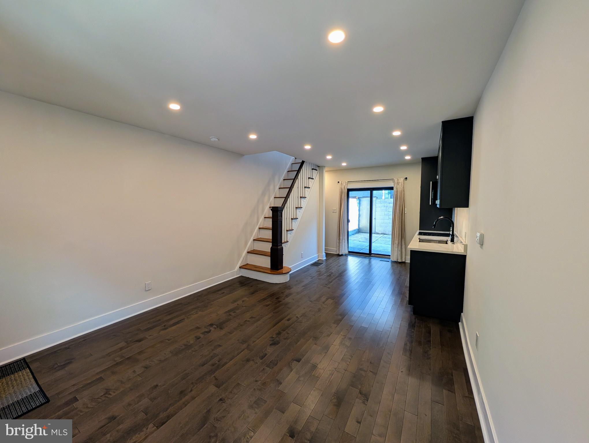 PASSYUNK SQUARE - Residential Lease