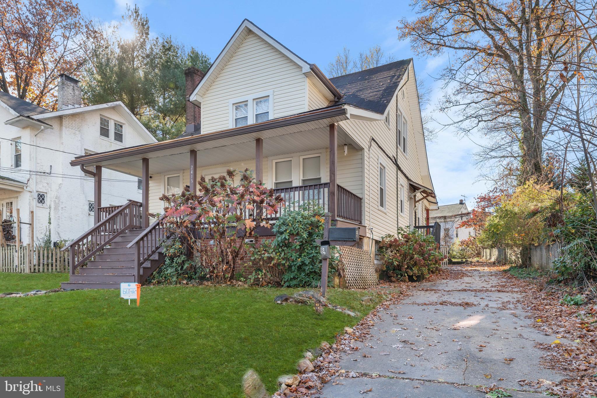 LARCHMONT - Residential Lease