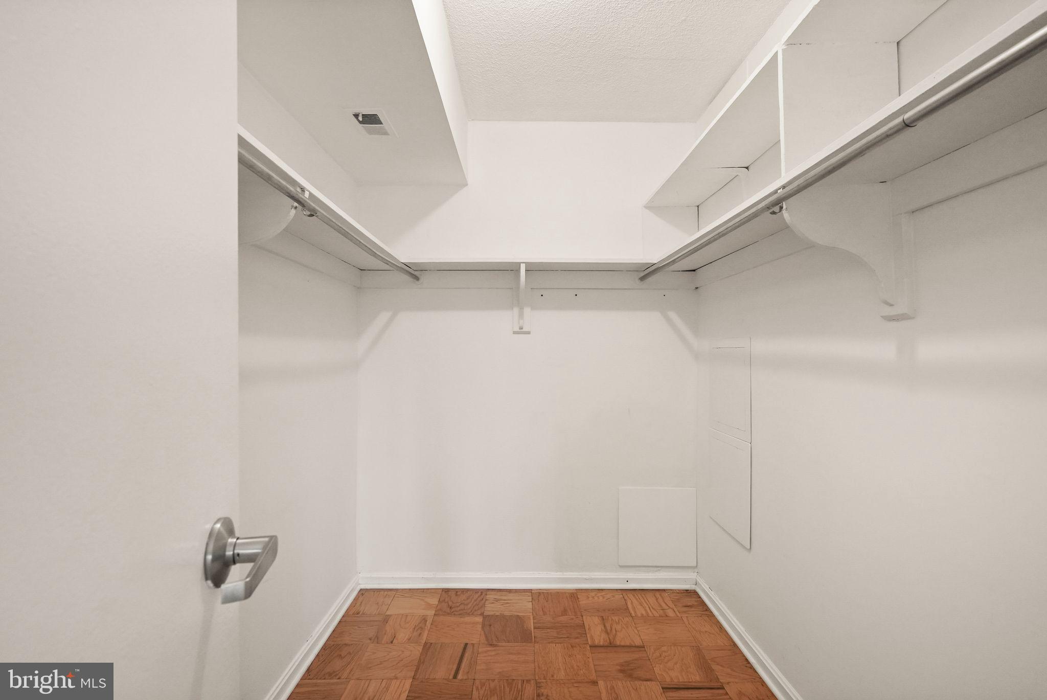 HORIZON HOUSE - Residential