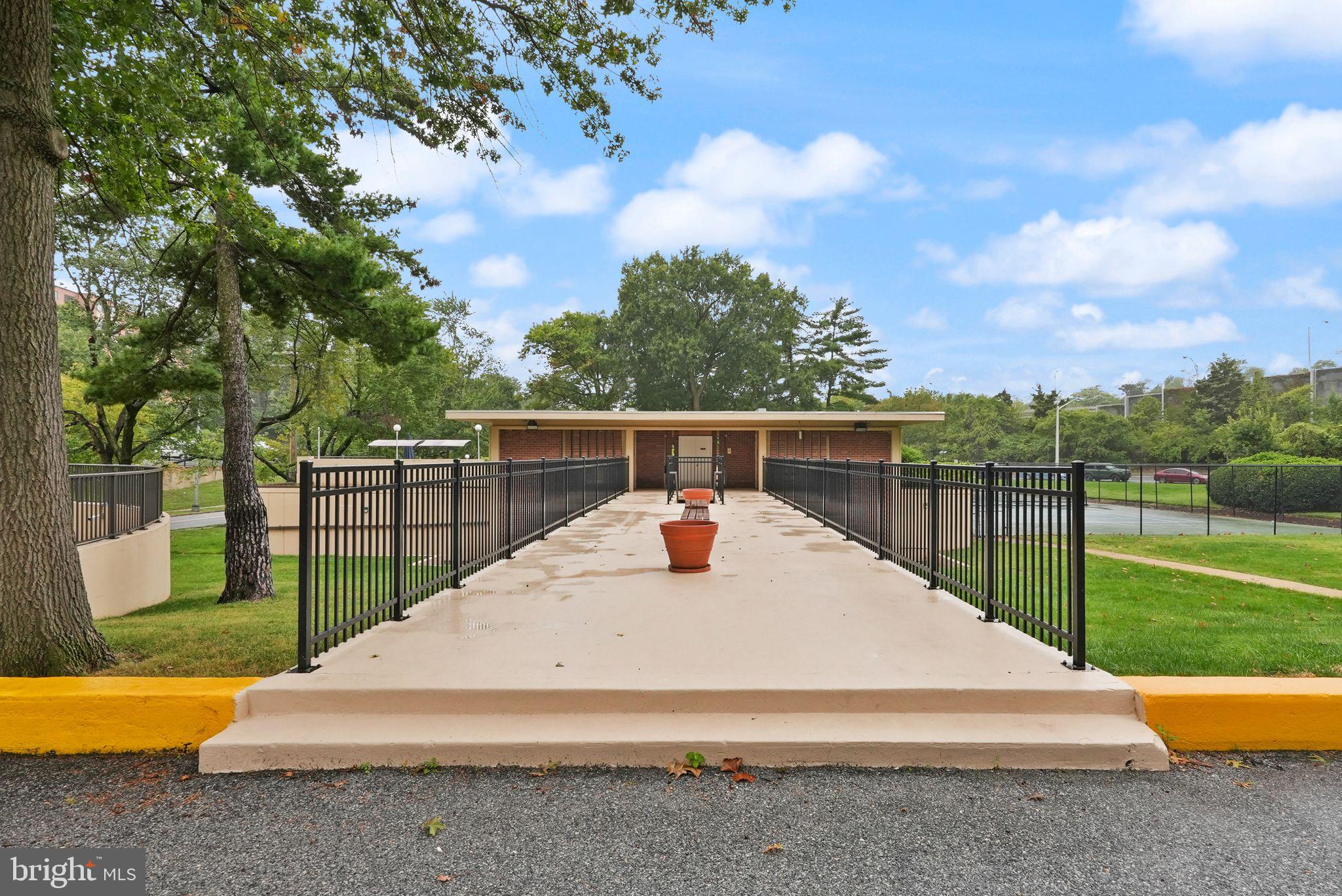 HORIZON HOUSE - Residential