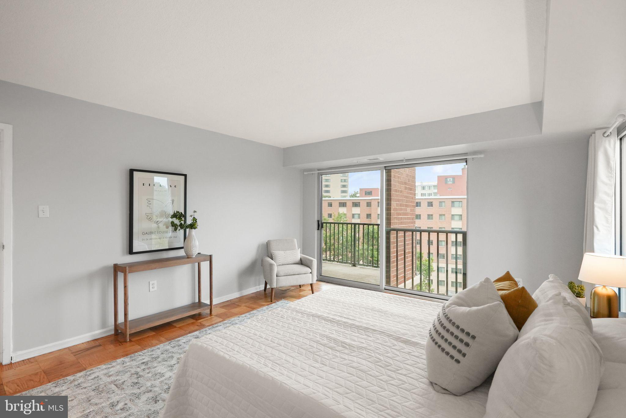 HORIZON HOUSE - Residential