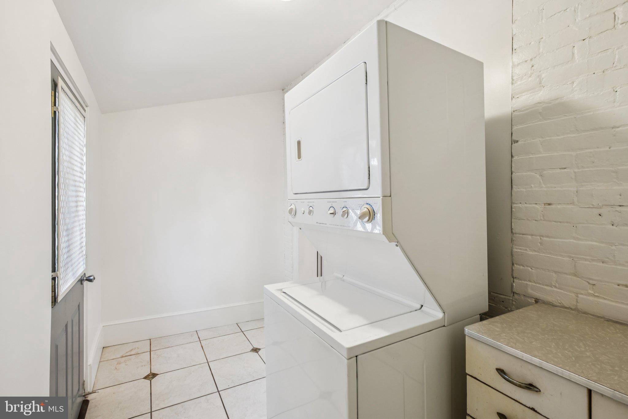 TEMPLE UNIVERSITY - Residential