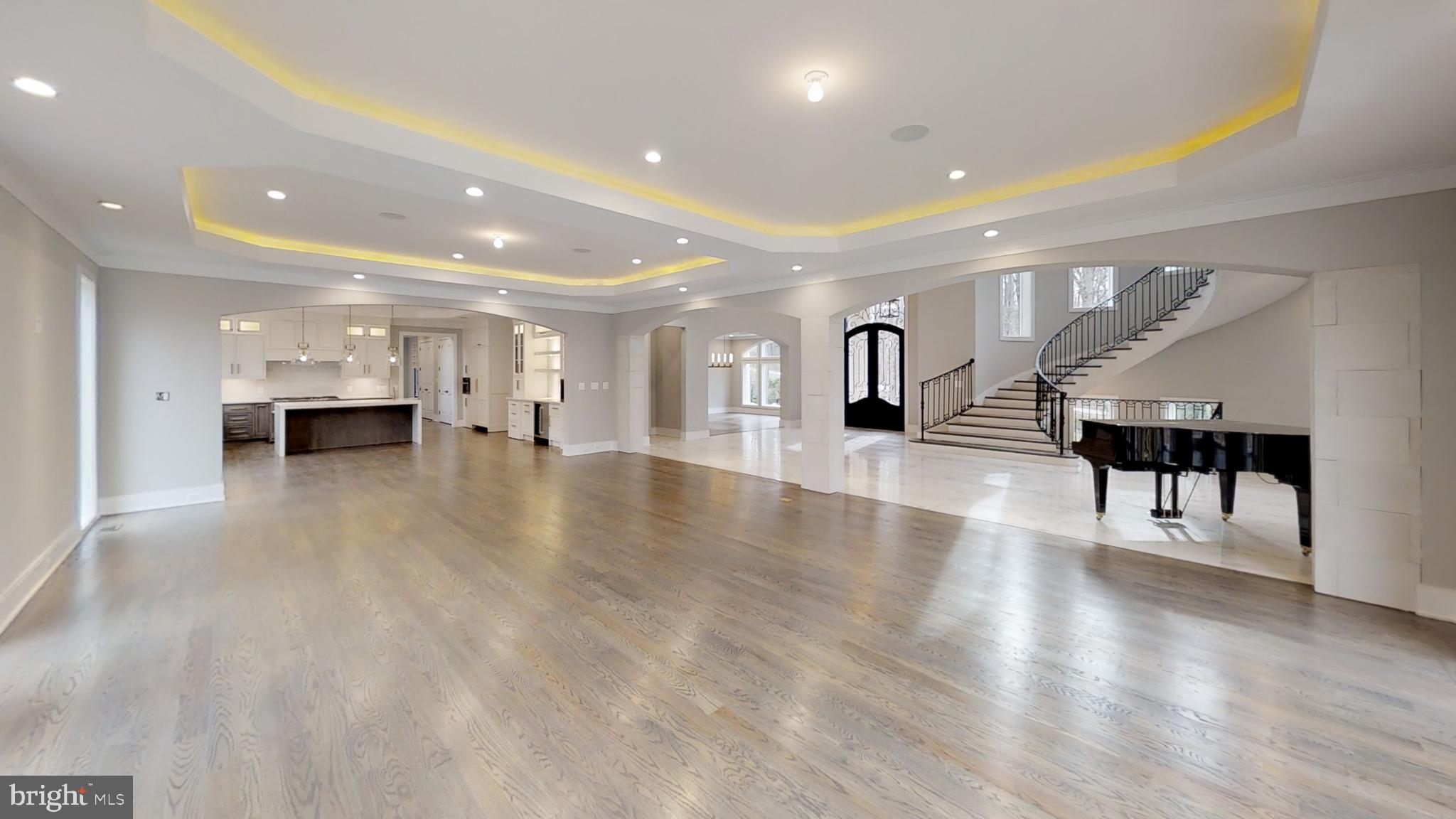 WOODHAVEN - Residential