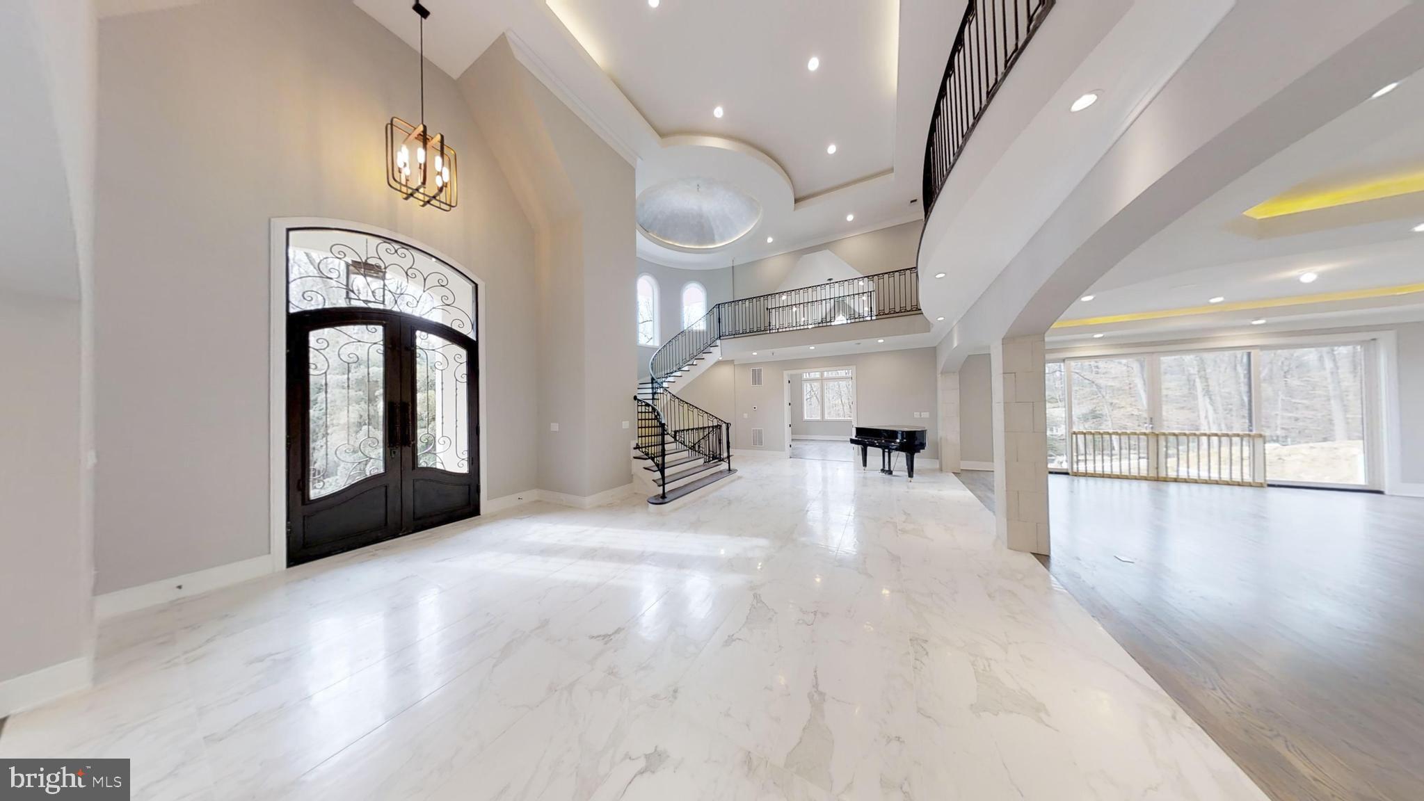 WOODHAVEN - Residential