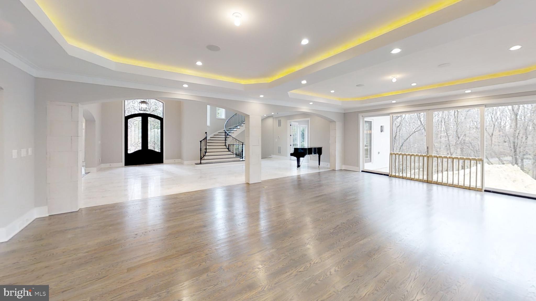 WOODHAVEN - Residential