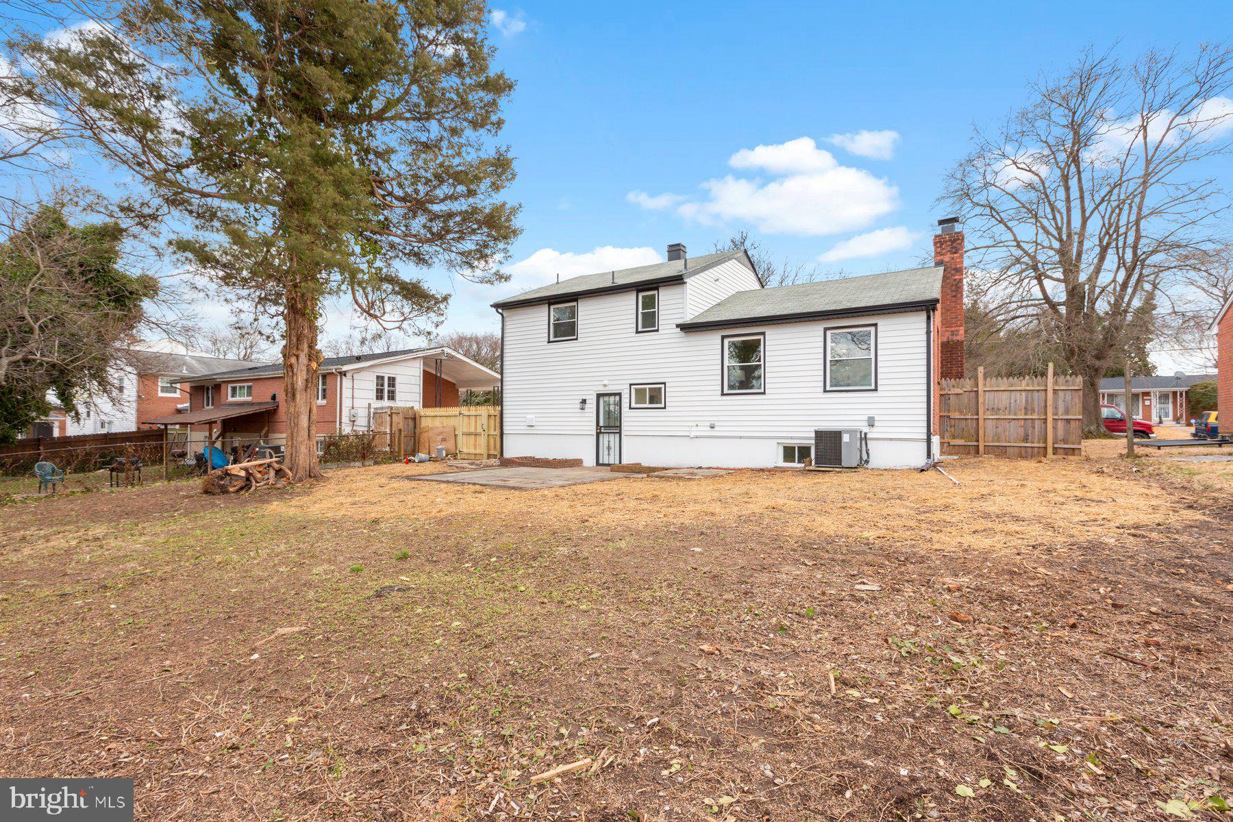 OXON HILL - Residential