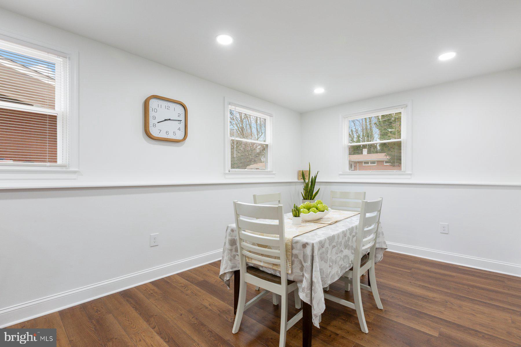 OXON HILL - Residential