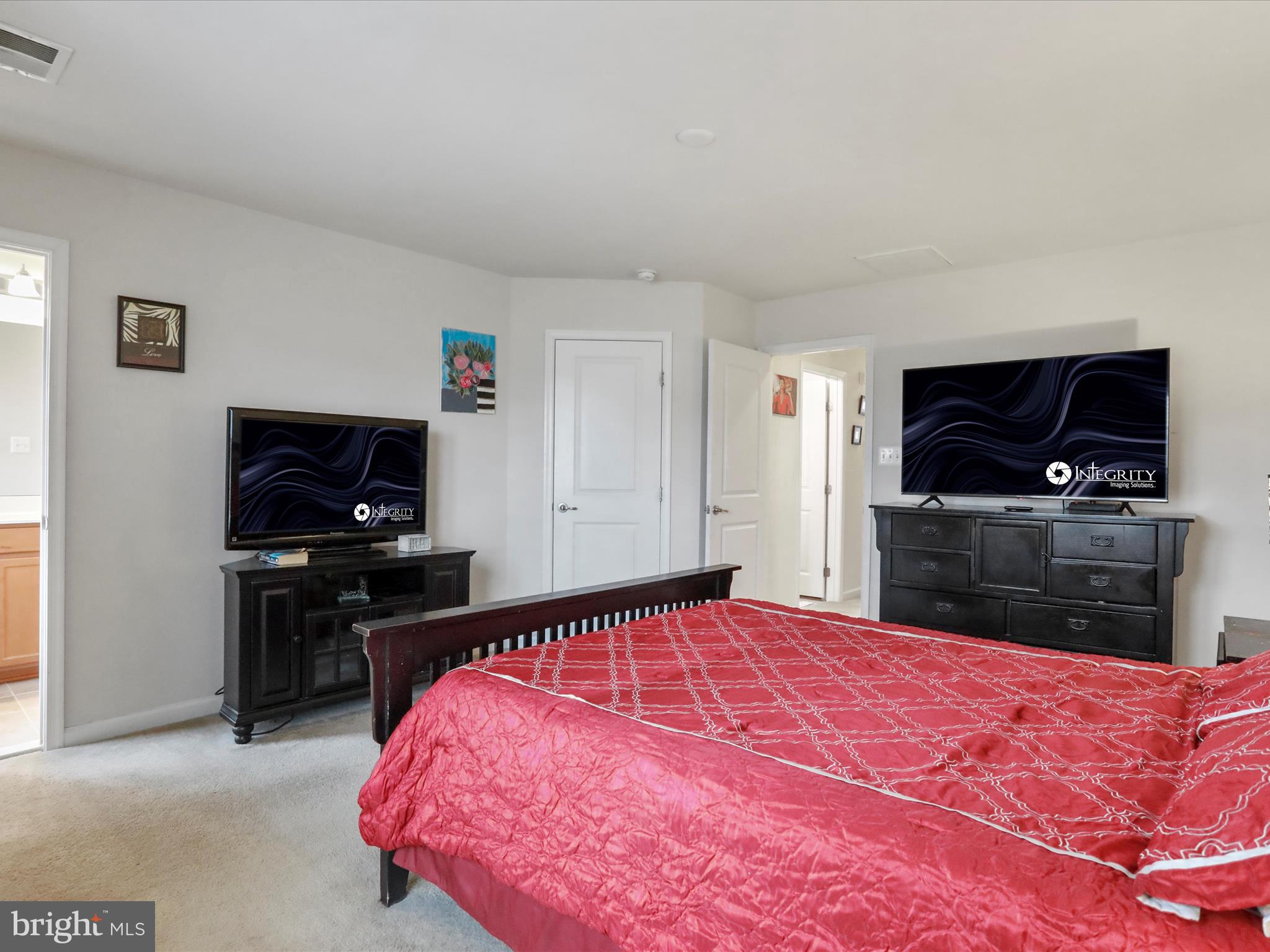 BROOKFIELD - Residential