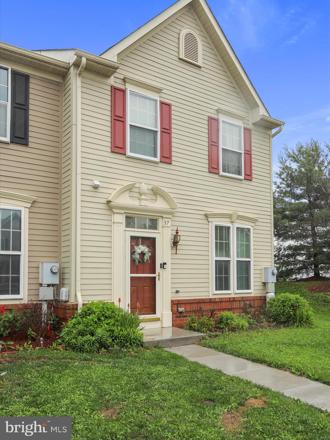 BROOKFIELD - Residential