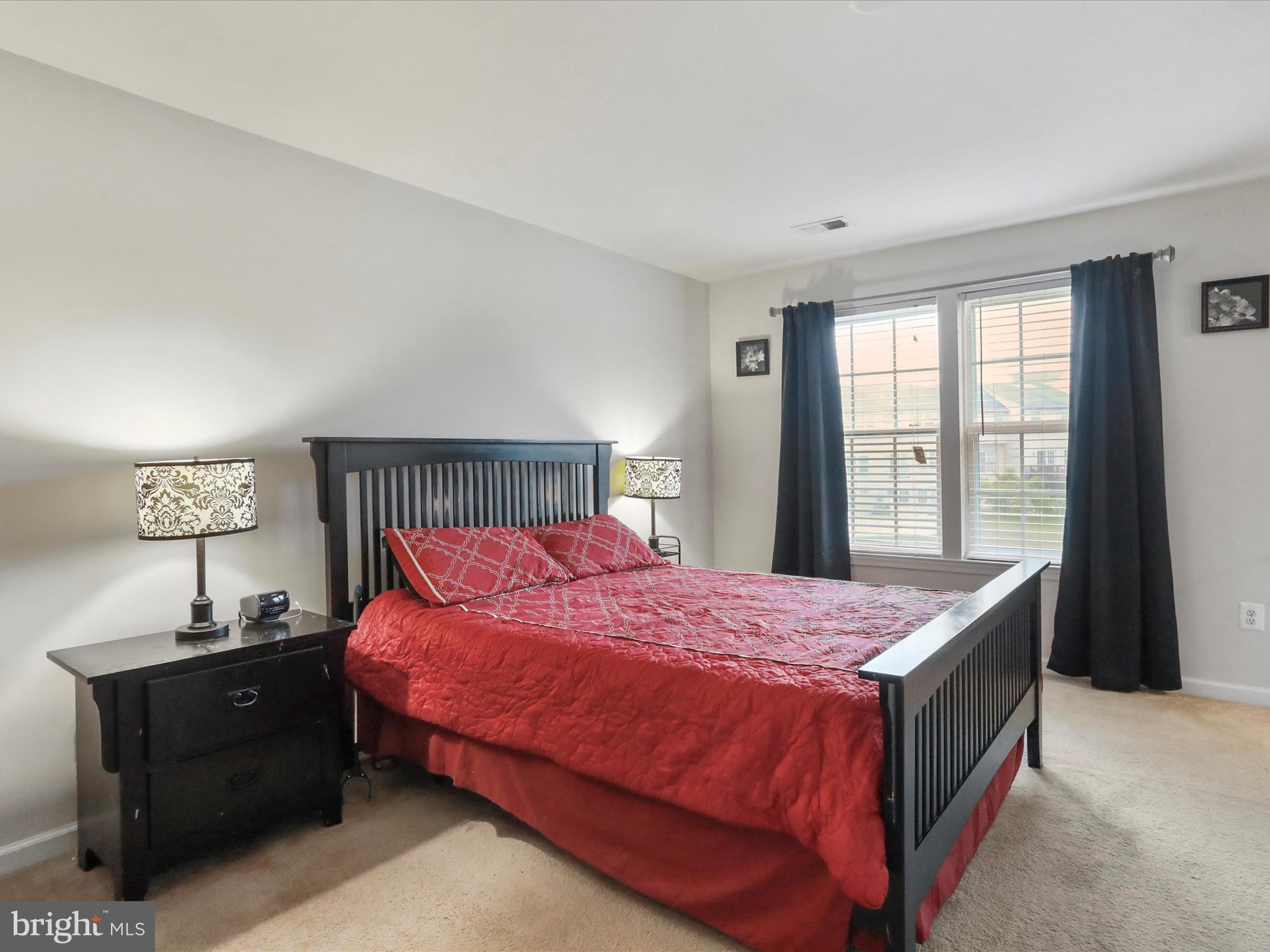 BROOKFIELD - Residential