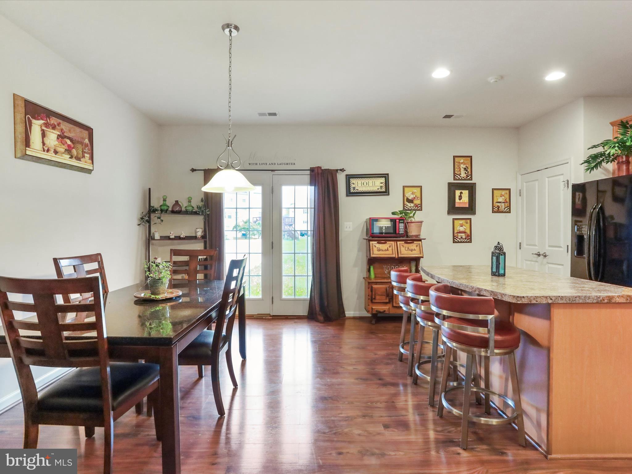 BROOKFIELD - Residential