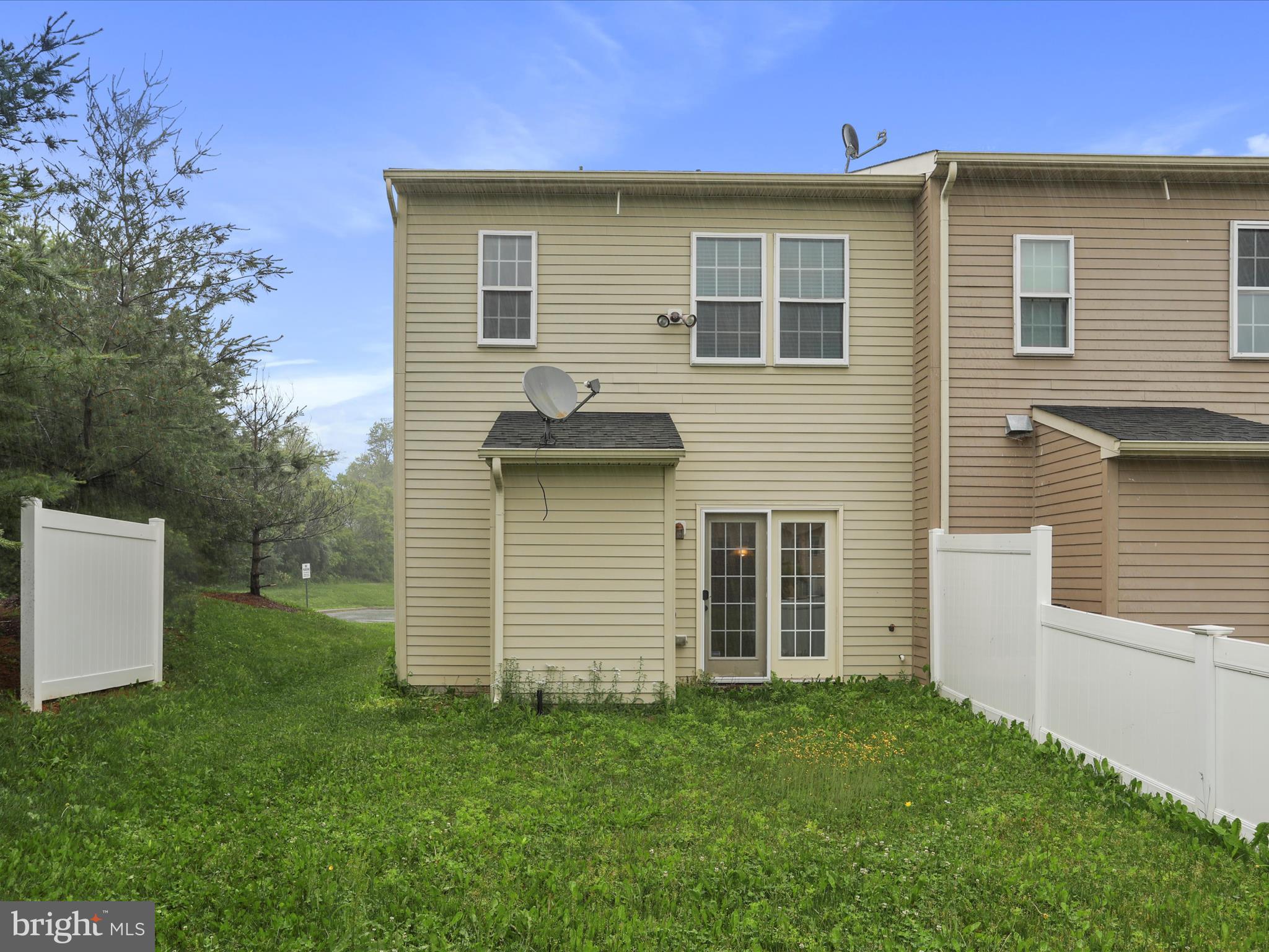 BROOKFIELD - Residential