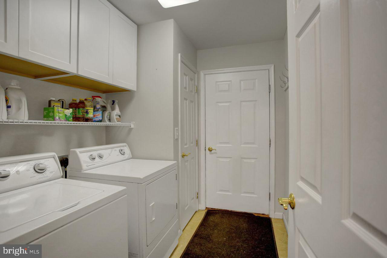 HAMPTON HILLS - Residential