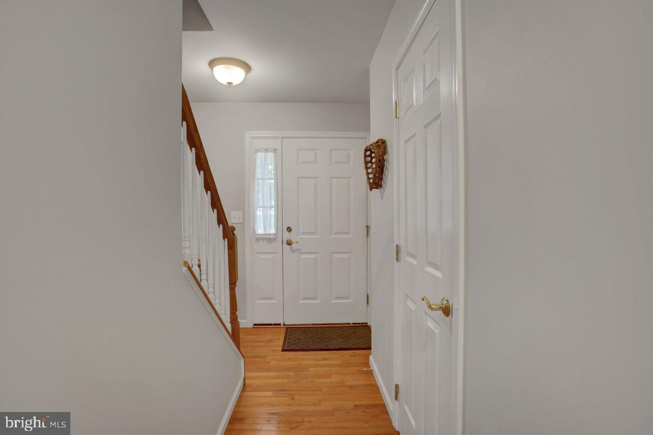 HAMPTON HILLS - Residential