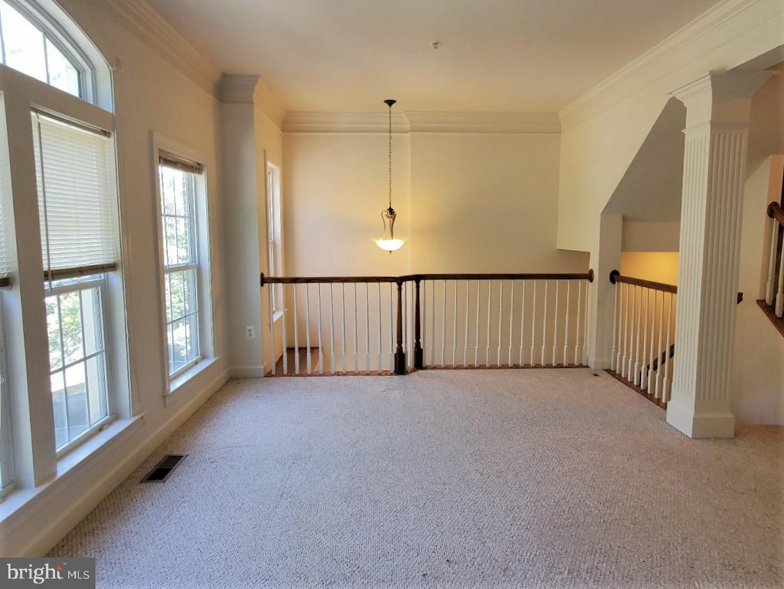 MONTGOMERY WHITE OAK - Residential Lease