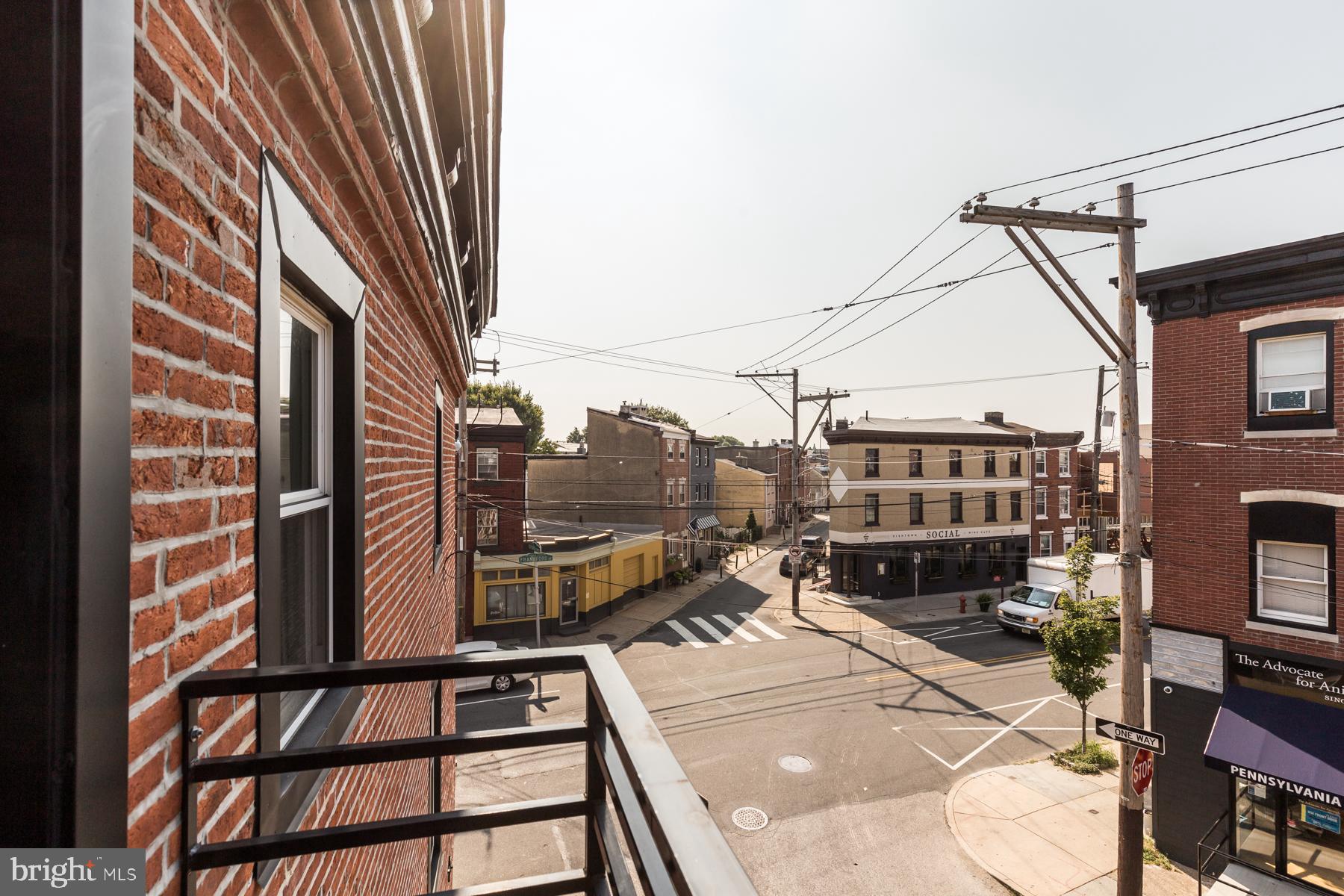 FISHTOWN - Residential Lease