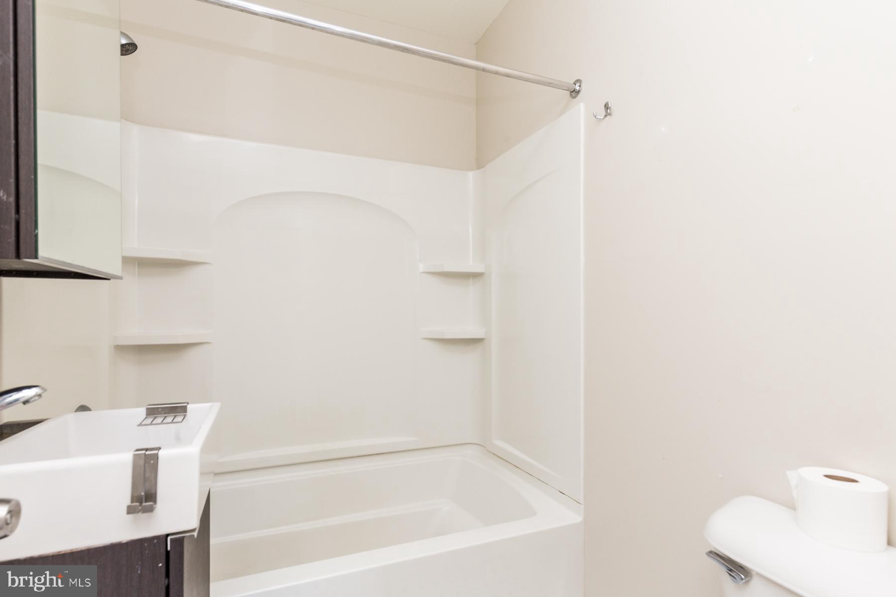 FISHTOWN - Residential Lease