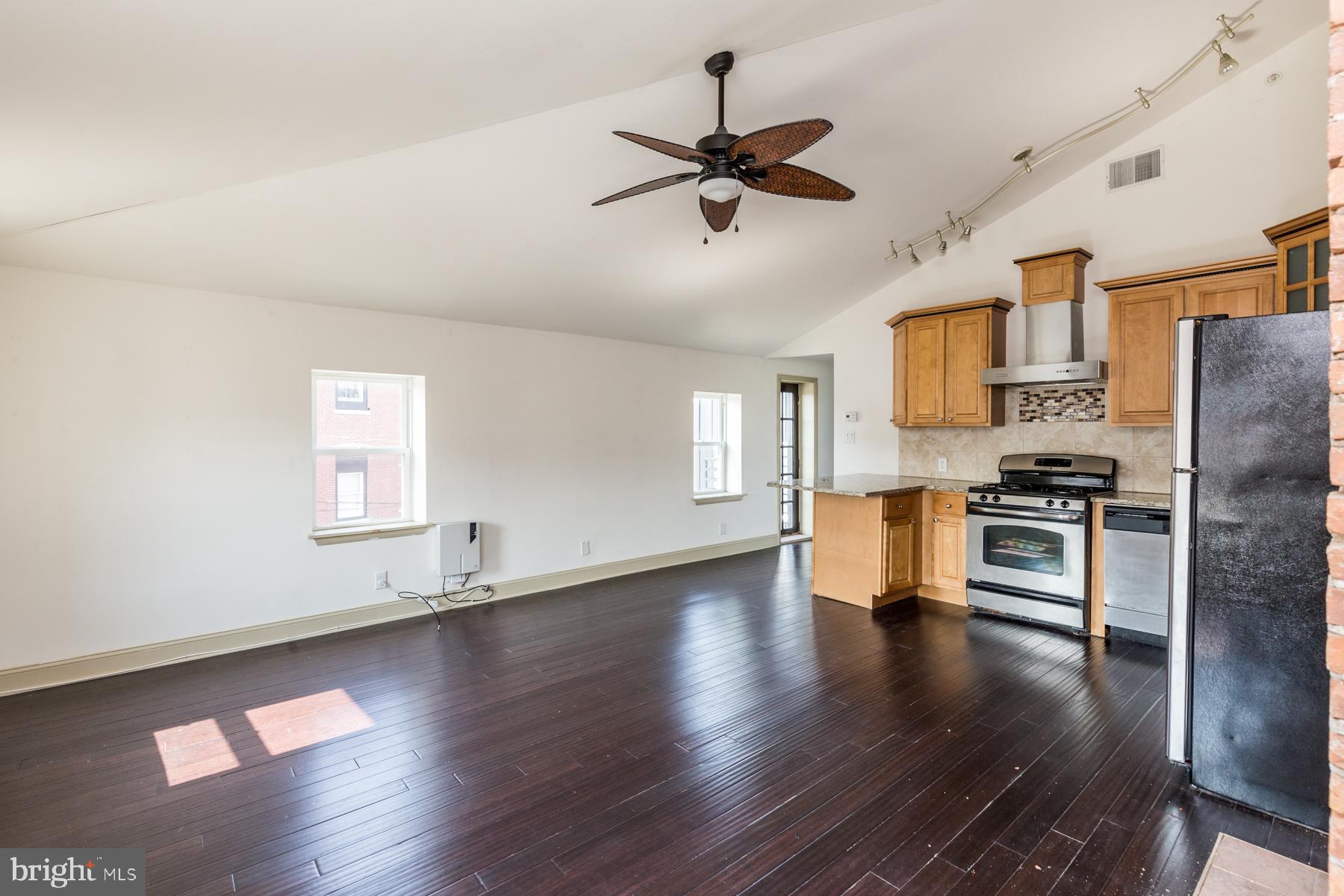 FISHTOWN - Residential Lease