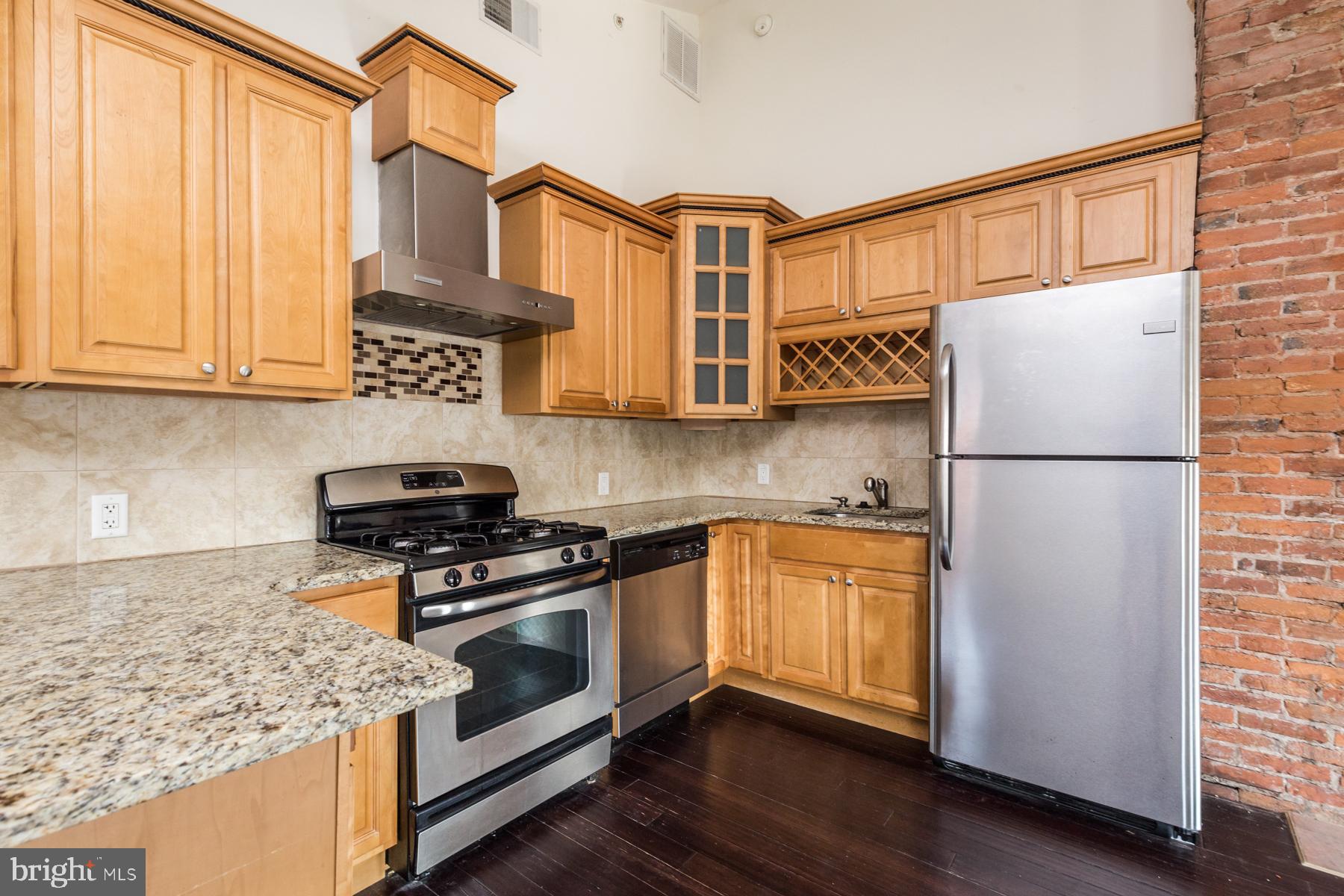 FISHTOWN - Residential Lease