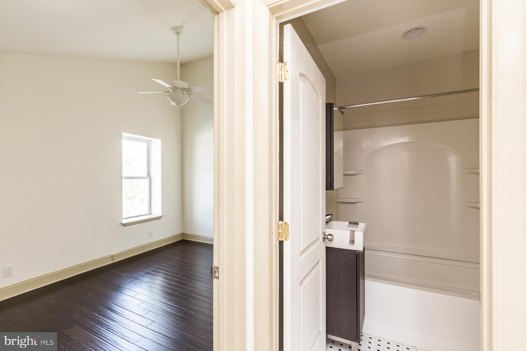 FISHTOWN - Residential Lease