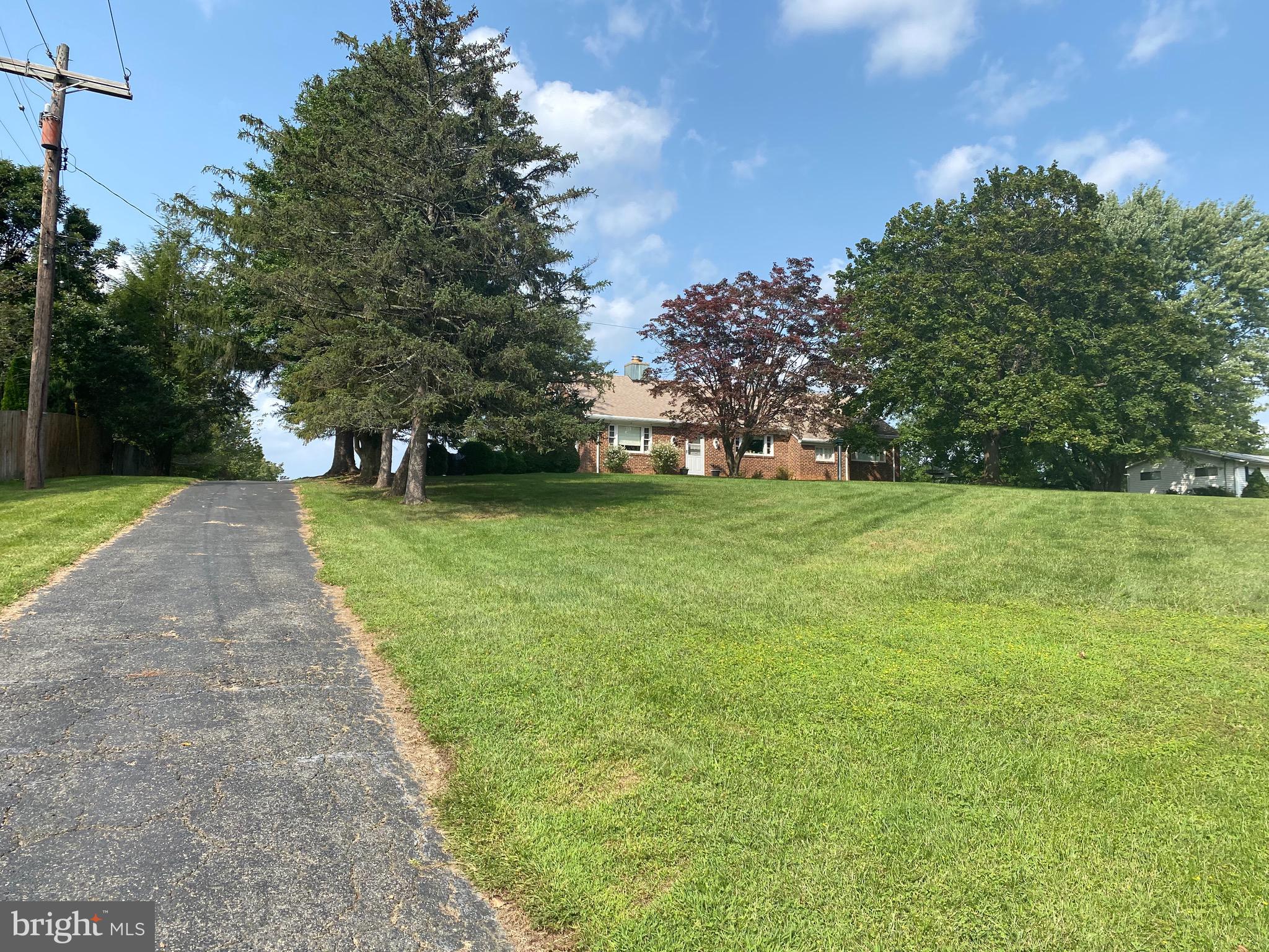 HOLLIFIELD - Residential