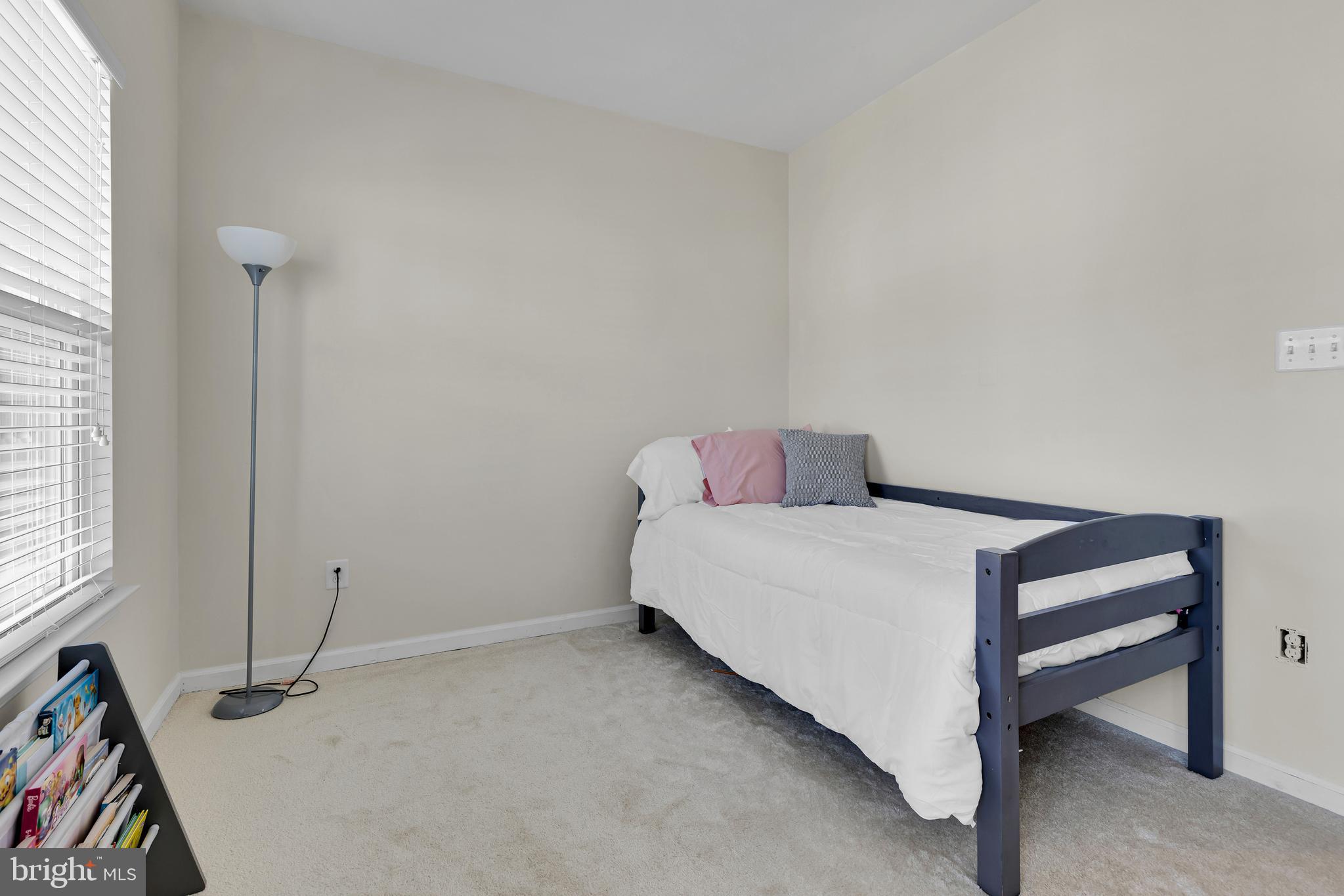 CREEKSIDE VILLAGE AT TANYARD SPRINGS - Residential