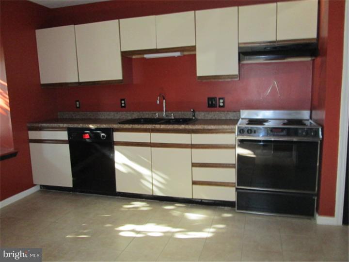 ROSEWOOD GLEN - Residential