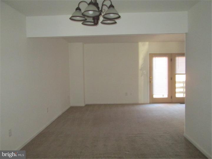 ROSEWOOD GLEN - Residential