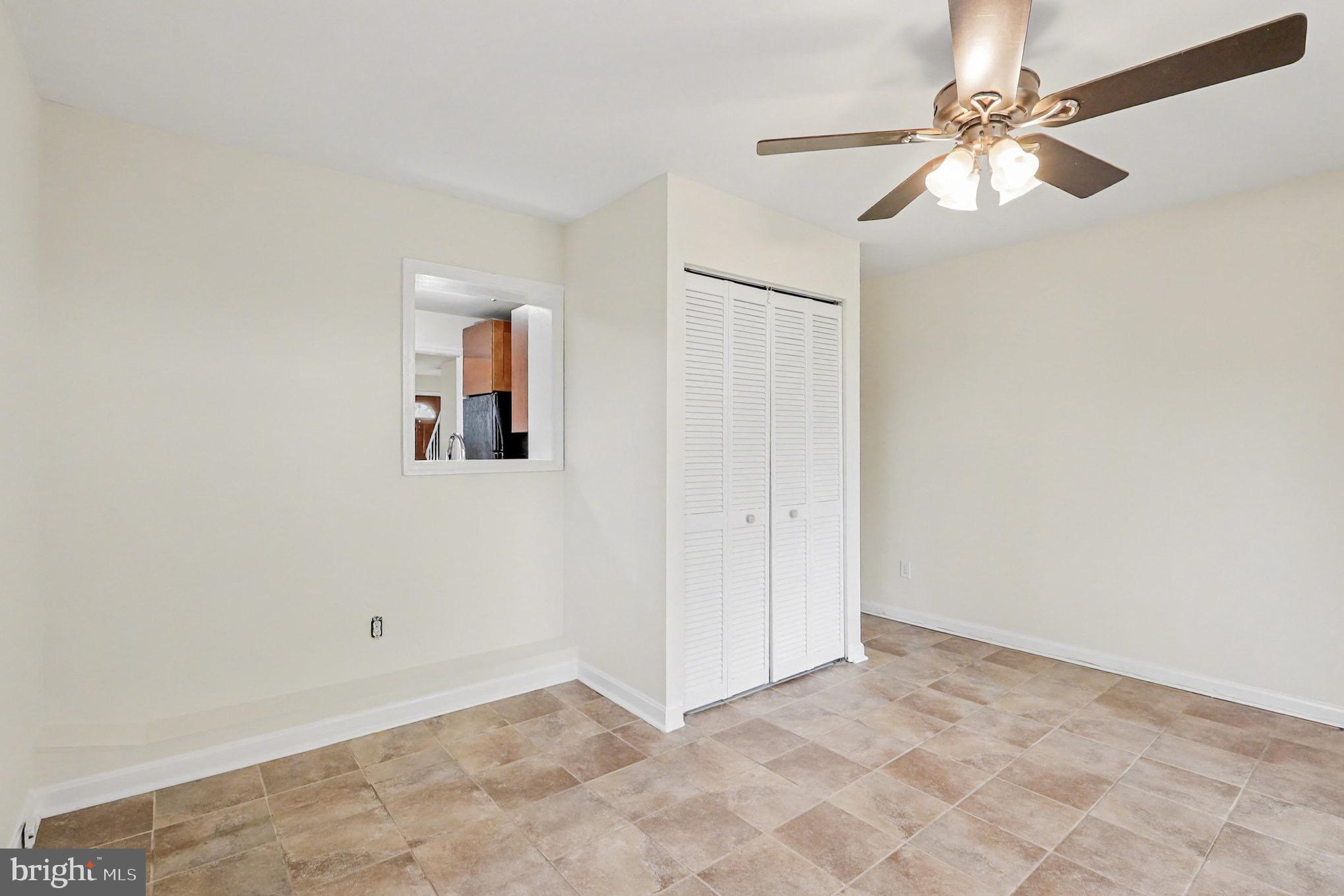 HUNTINGTON - Residential Lease