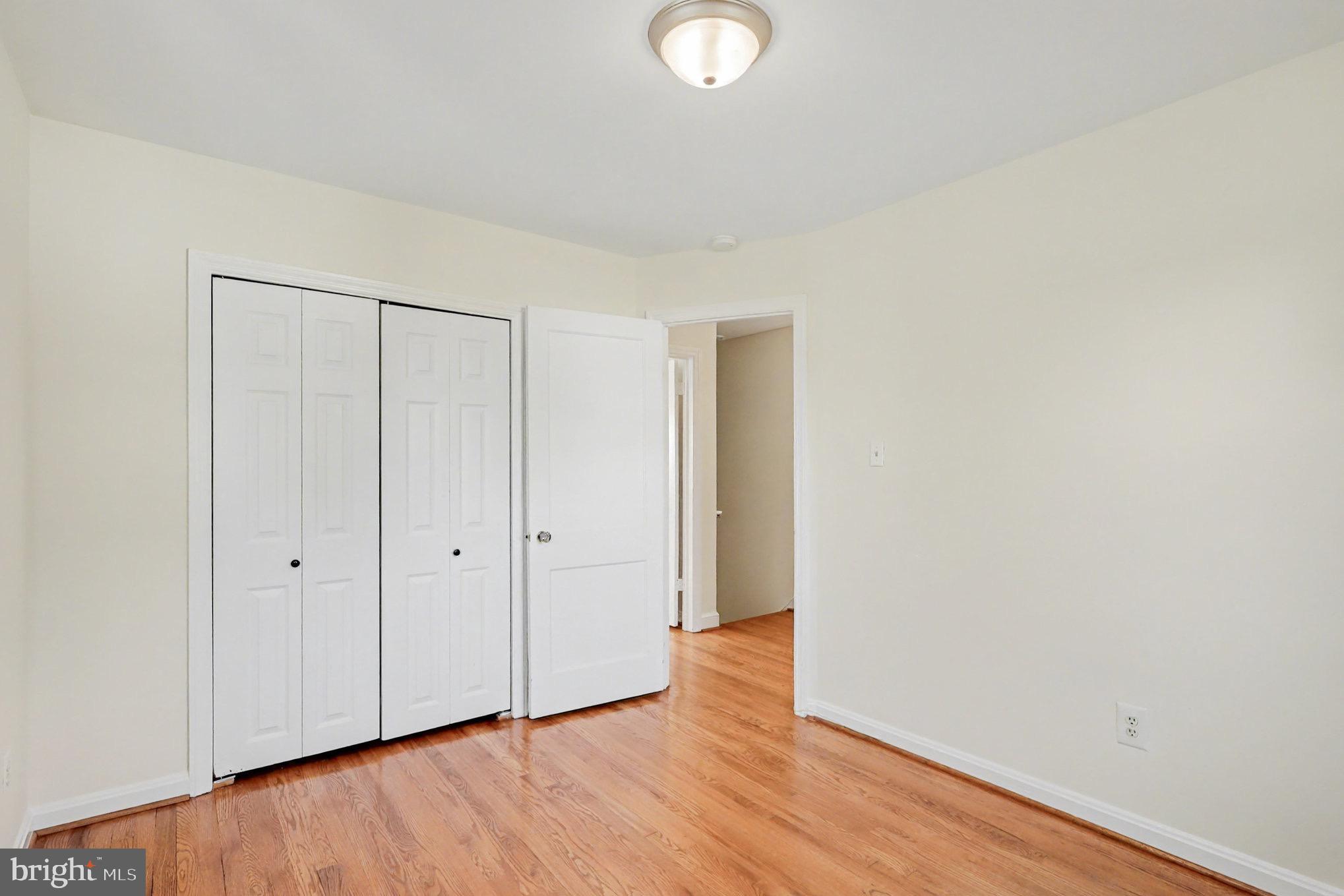 HUNTINGTON - Residential Lease