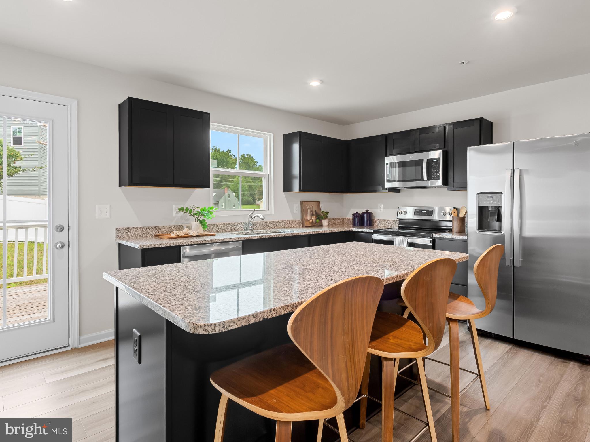 PIENTANZA WOODS - Residential