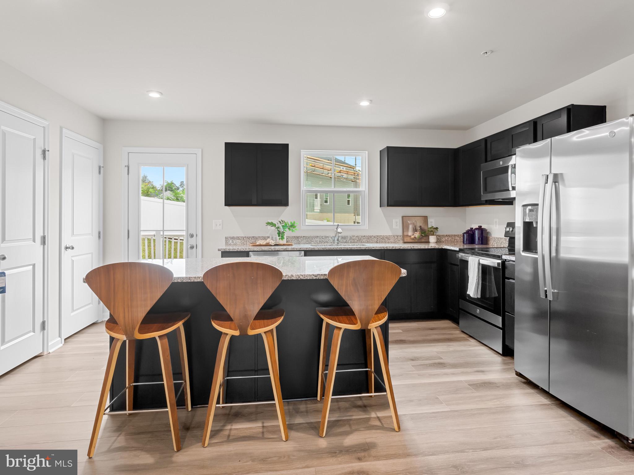 PIENTANZA WOODS - Residential