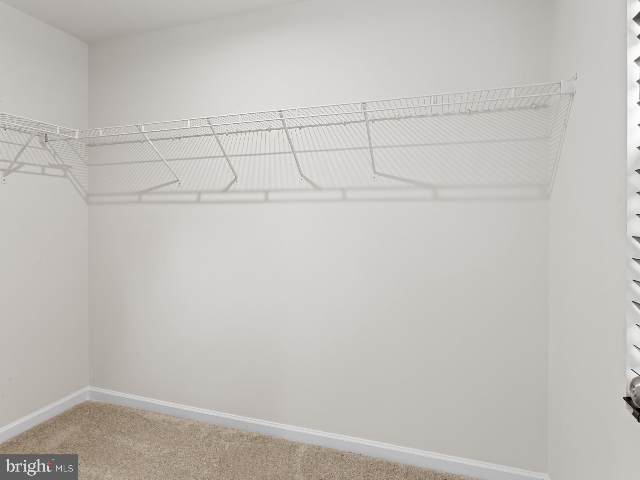 PIENTANZA WOODS - Residential