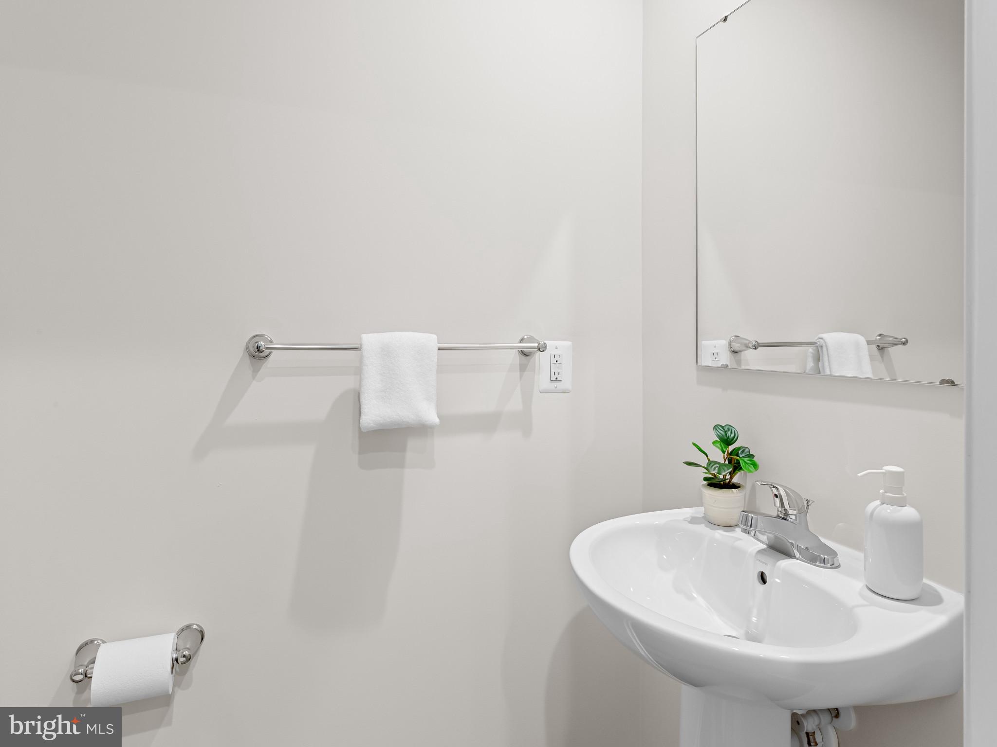 PIENTANZA WOODS - Residential