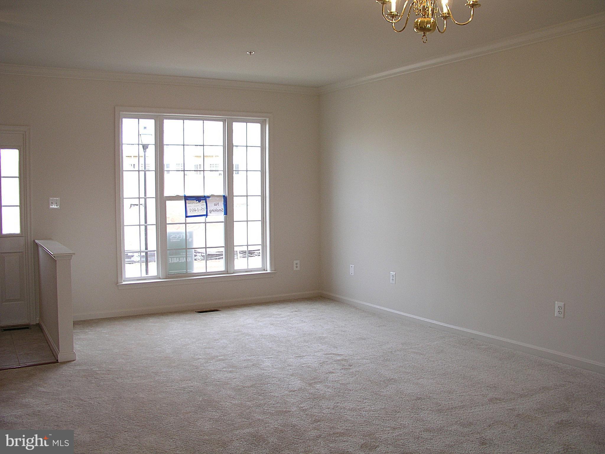 WHITTIER POND - Residential